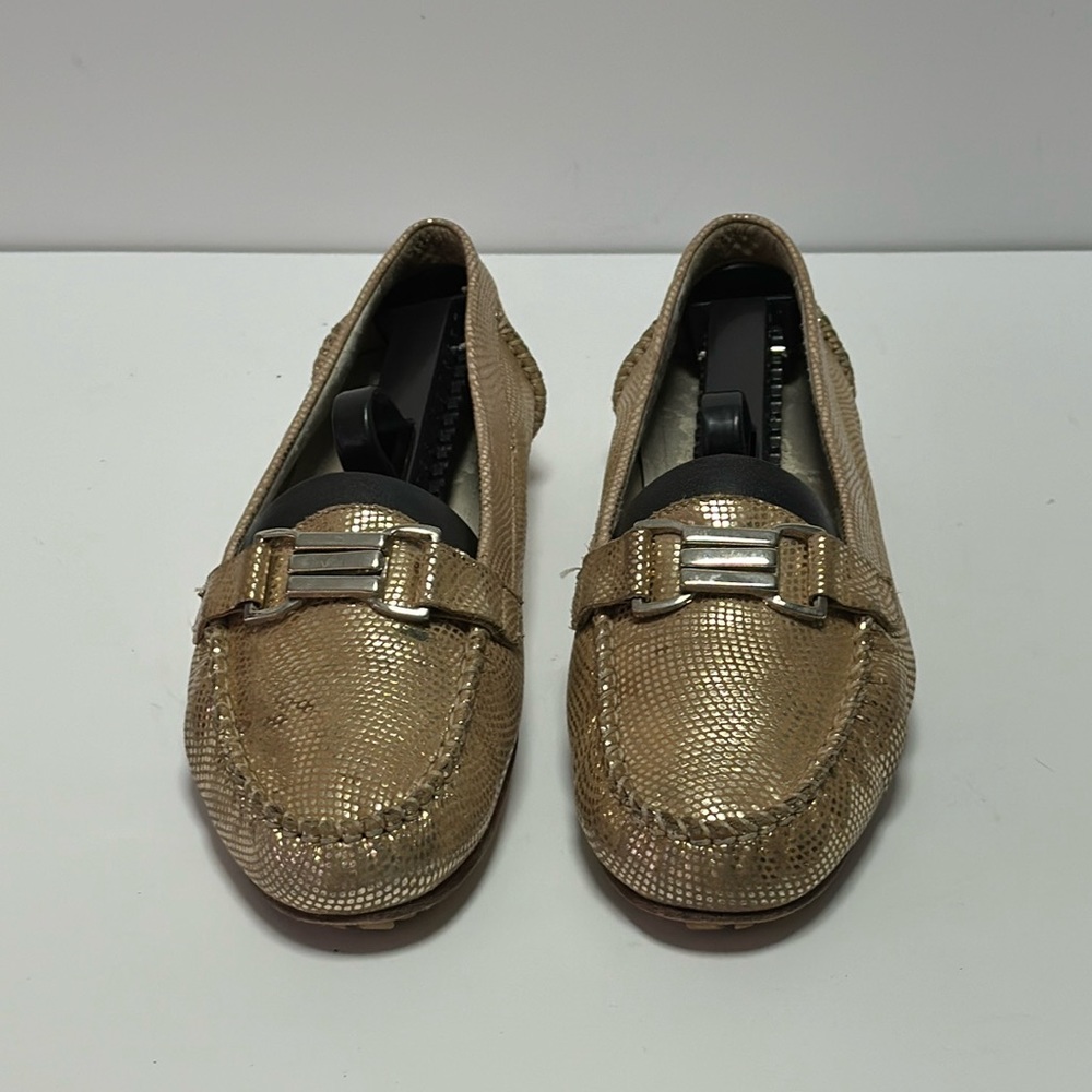 Velez Womens metallic Gold driving Moccasins Size 37 Flats Loafers Shoes